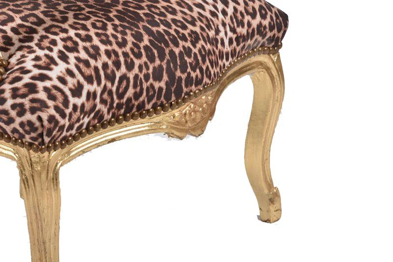 Sedia poltrona barocco Luigi XVI in legno color oro tessuto leopardato cm 63x65x94h