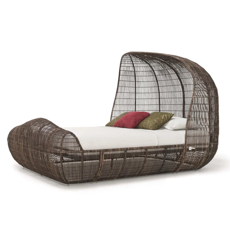 Letto VOYAGE Bed by Kenneth Cobonpue